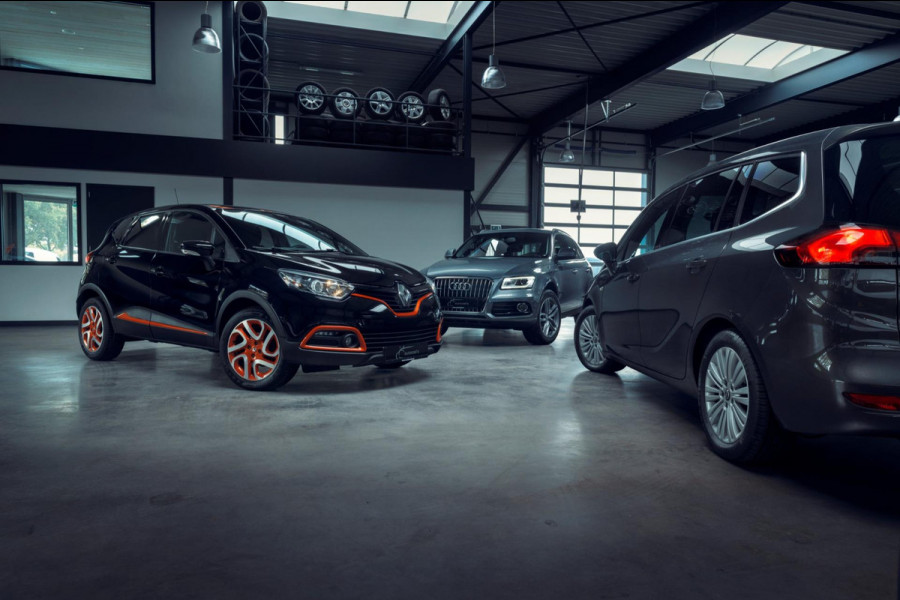 Renault Captur 1.0 TCe 90 Intens / NAVI + Camera / Michelin-ALL-Season / 1e Eigenaar / NED-Captur / Veiligheidspakket