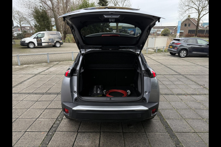 Peugeot e-2008 Aut. EV Allure 50kWh | SoH 90% | Navi | Camera | 3D Cockpit |