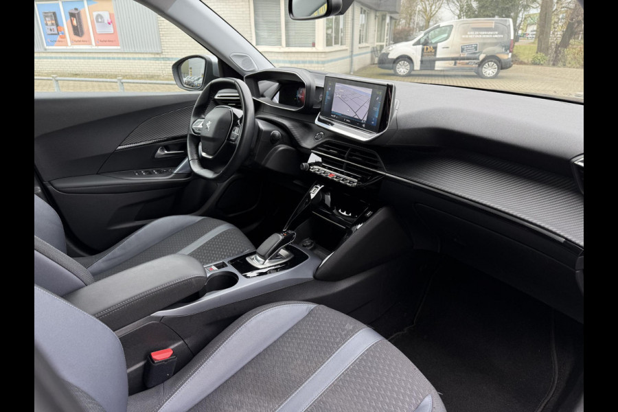 Peugeot e-2008 Aut. EV Allure 50kWh | SoH 90% | Navi | Camera | 3D Cockpit |