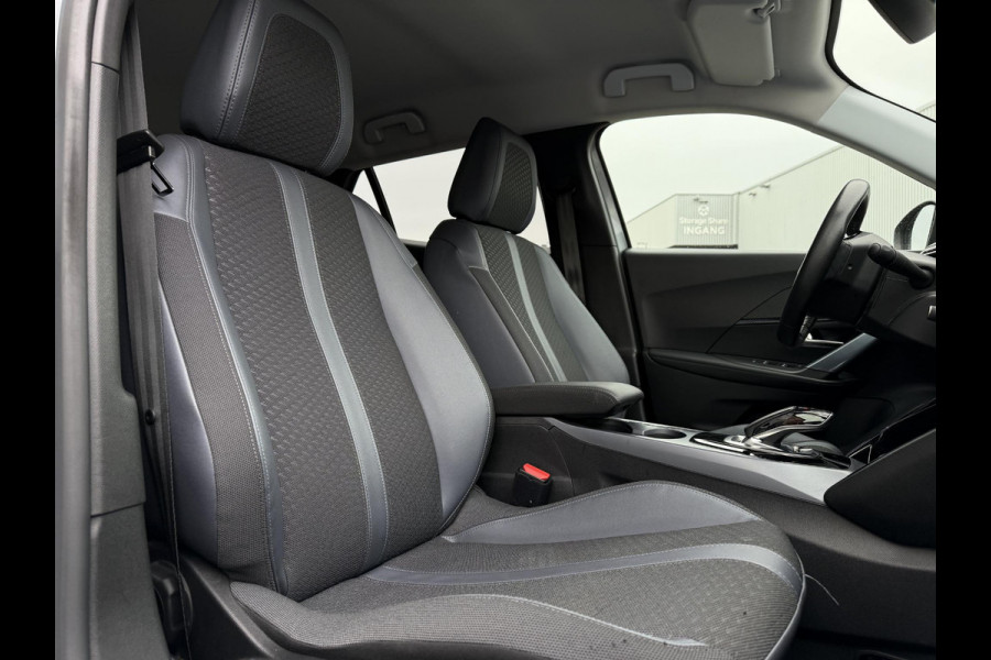 Peugeot e-2008 Aut. EV Allure 50kWh | SoH 90% | Navi | Camera | 3D Cockpit |