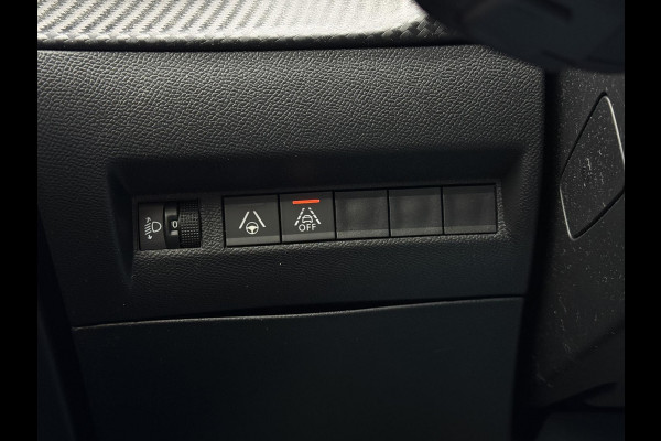 Peugeot e-2008 Aut. EV Allure 50kWh | SoH 90% | Navi | Camera | 3D Cockpit |