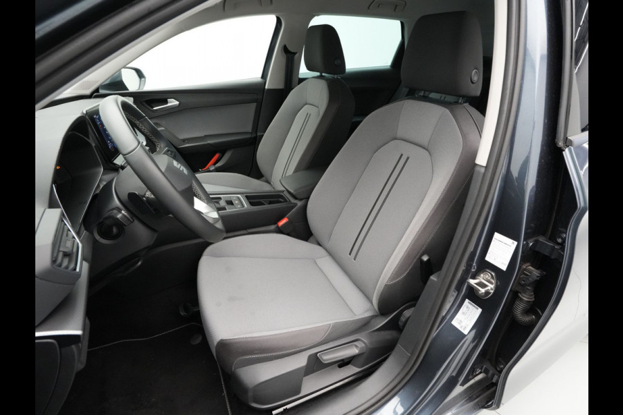 Seat Leon Sportstourer 1.5 eTSI 150pk DSG Style Business Intense Navigatie Camera Clima Acc ps