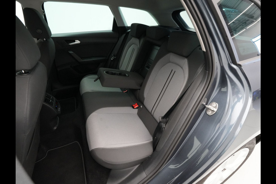 Seat Leon Sportstourer 1.5 eTSI 150pk DSG Style Business Intense Navigatie Camera Clima Acc ps