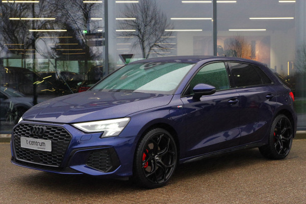Audi A3 Sportback 45 TFSI e 245 PK S-Line Edition Competition PHEV, Head-Up, Camera, Winterpakket