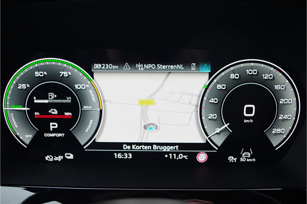 Audi A3 Sportback 45 TFSI e 245 PK S-Line Edition Competition PHEV, Head-Up, Camera, Winterpakket