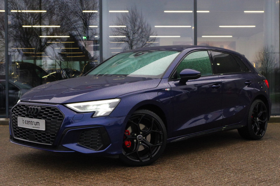Audi A3 Sportback 45 TFSI e 245 PK S-Line Edition Competition PHEV, Head-Up, Camera, Winterpakket