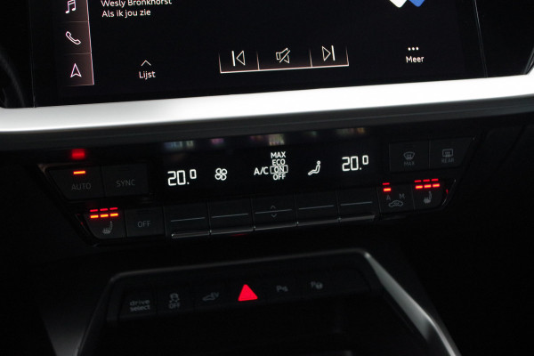 Audi A3 Sportback 45 TFSI e 245 PK S-Line Edition Competition PHEV, Head-Up, Camera, Winterpakket