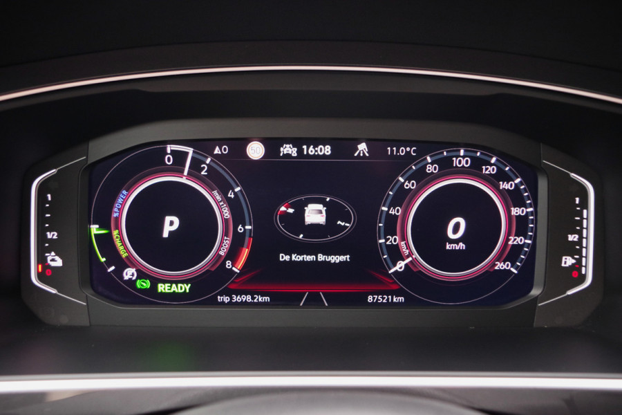 Volkswagen Tiguan 1.4 TSI eHybrid 245 PK R-Line BNS+, Panoramadak, Adap. Cruise Control, 360 Camera, DCC, Matrix-LED