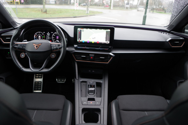 CUPRA Leon Sportstourer 1.4 e-Hybrid VZ 245 PK Performance, Panoramadak, Memory, WInterpakket, Kuipstoelen