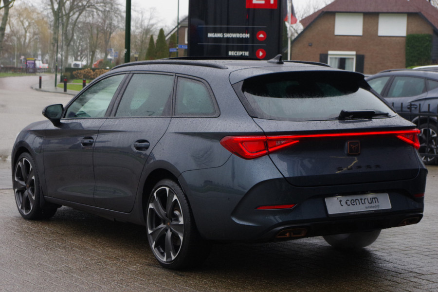 CUPRA Leon Sportstourer 1.4 e-Hybrid VZ 245 PK Performance, Panoramadak, Memory, WInterpakket, Kuipstoelen