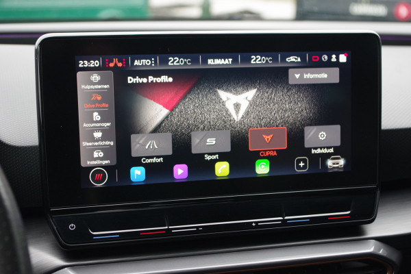 CUPRA Leon Sportstourer 1.4 e-Hybrid VZ 245 PK Performance, Panoramadak, Memory, WInterpakket, Kuipstoelen