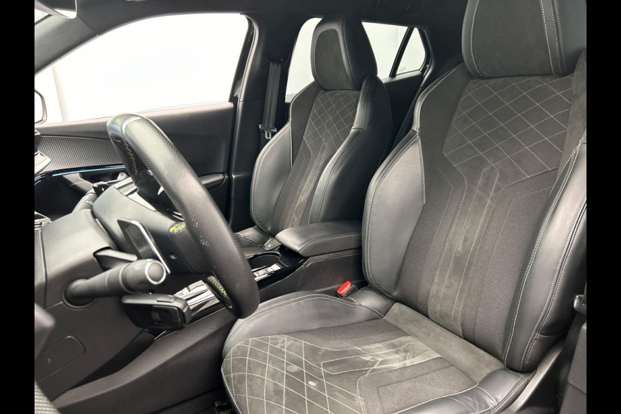 Peugeot 2008 1.2 PureTech GT Pack | Origineel Nederlands |Adaptieve Cruisecotrol Laneassist Trekhaak Camera Carplay