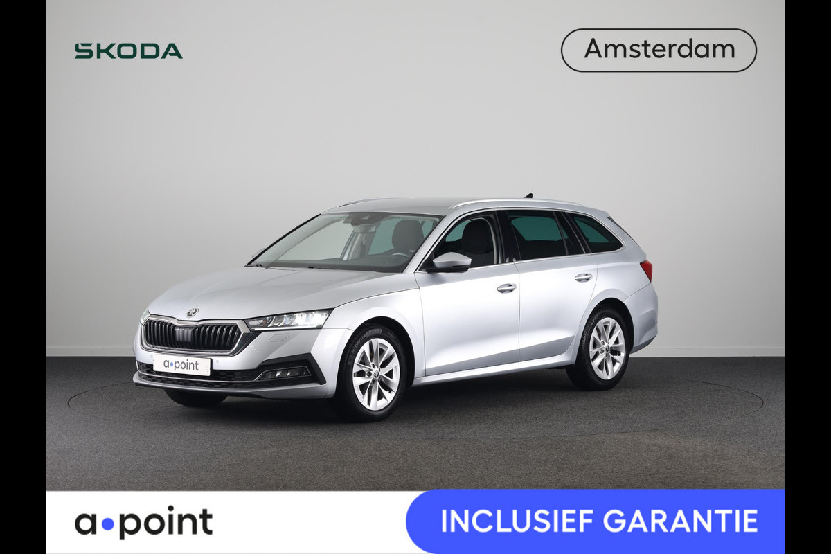 Škoda Octavia Combi 1.0 TSI Style 110pk | Navigatie | Parkeersensoren voor en achter | Apple Carplay -/ Andriod auto |  Verwambare voorstoelen