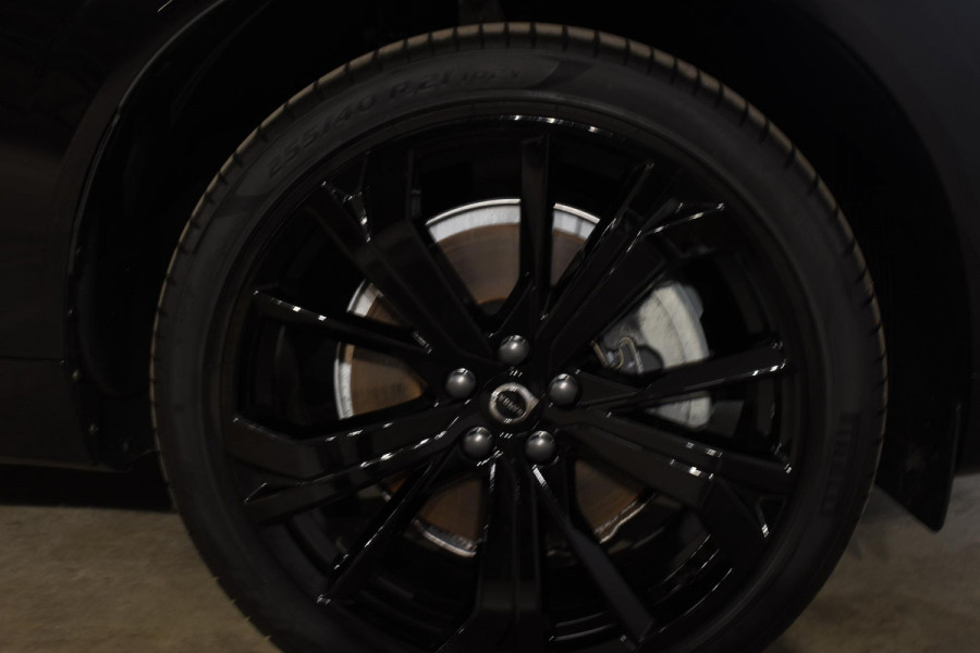 Volvo XC60 T6 350PK Automaat Plug-in Hybrid AWD Plus Black Edition/ Bowers & Wilkins / Navigatie / 360 Camera / Head-up Display / Panoramadak /  Stoelverwarming v+a / Stuurverwarming / 21'' Velgen