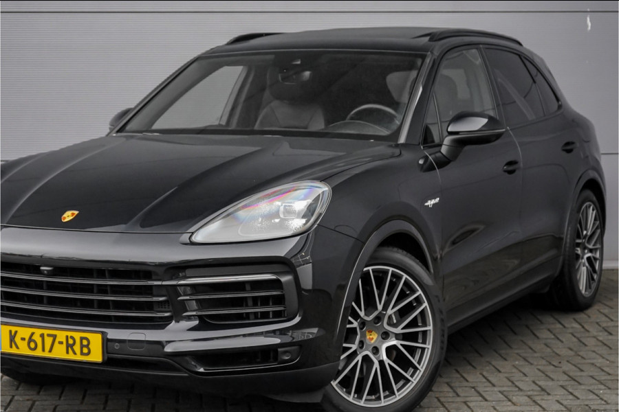 Porsche Cayenne 3.0 E-Hybrid Pano Camera 360° Sport Chrono Bose 21"