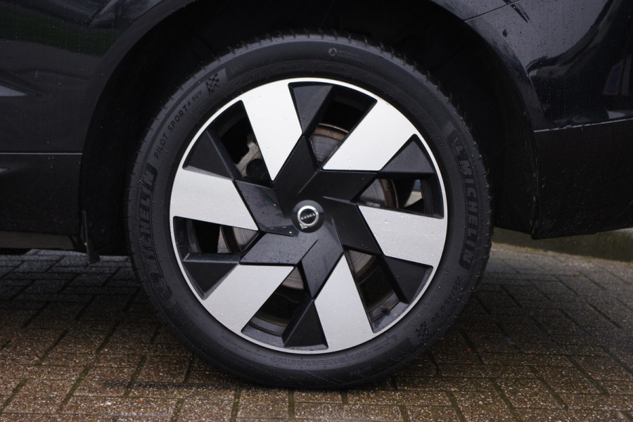 Volvo XC60 2.0 T6 350 PK AWD Ultimate Dark Long Range PHEV, Panoramadak, Head-Up, Harman/Kardon