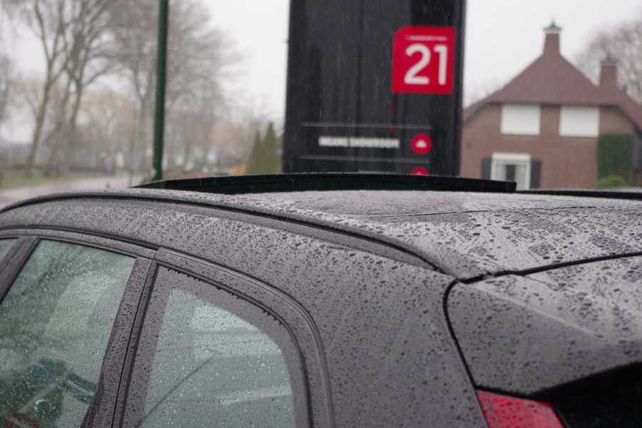 Volvo XC60 2.0 T6 350 PK AWD Ultimate Dark Long Range PHEV, Panoramadak, Head-Up, Harman/Kardon