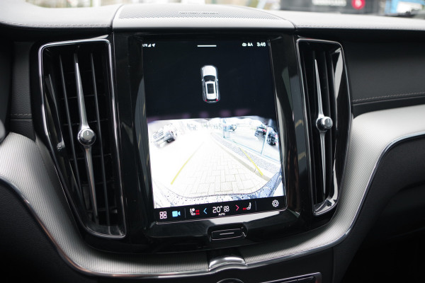 Volvo XC60 2.0 T6 350 PK AWD Ultimate Dark Long Range PHEV, Panoramadak, Head-Up, Harman/Kardon