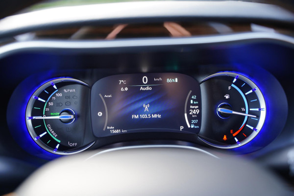 Chrysler Pacifica 3.6 V6 Hybrid / 7 Persoons / Multimedia