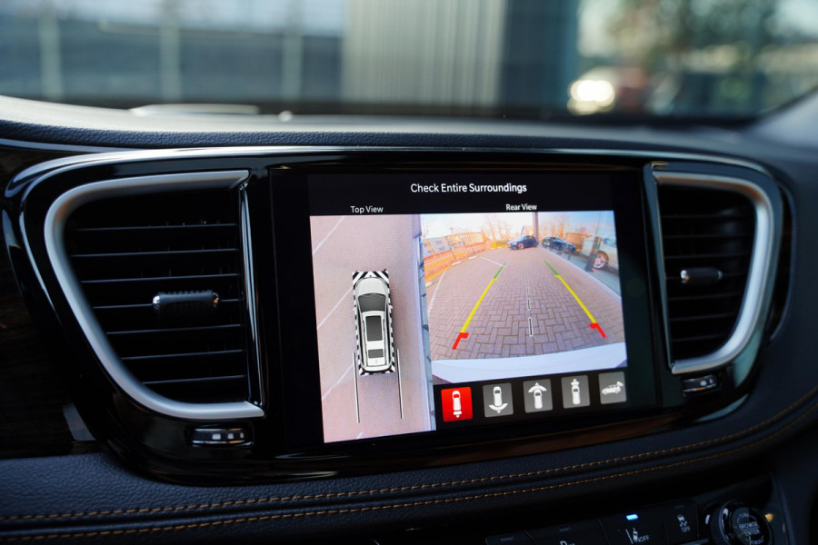 Chrysler Pacifica 3.6 V6 Hybrid / 7 Persoons / Multimedia
