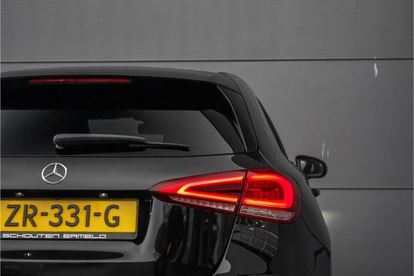 Mercedes-Benz A-Klasse 180 Business Solution AMG Stoelverw Trekhaak Camera CarPlay