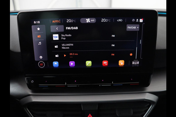 Seat Leon 1.5 TSI FR Launch Edition | Trekhaak | Adaptive cruise | Carplay | Navigatie | Sfeerverlichting | Parkeerhulp | Full LED | Climate control | Bluetooth