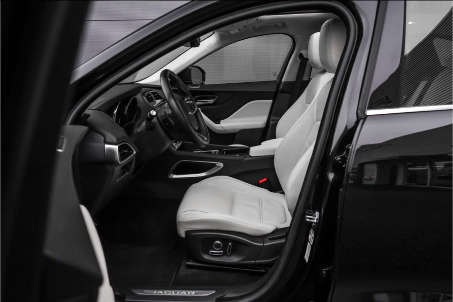 Jaguar F-Pace 2.0t AWD Premium Edition Pano Meridian