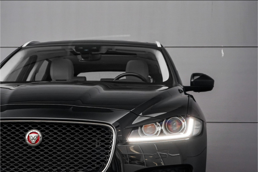 Jaguar F-Pace 2.0t AWD Premium Edition Pano Meridian