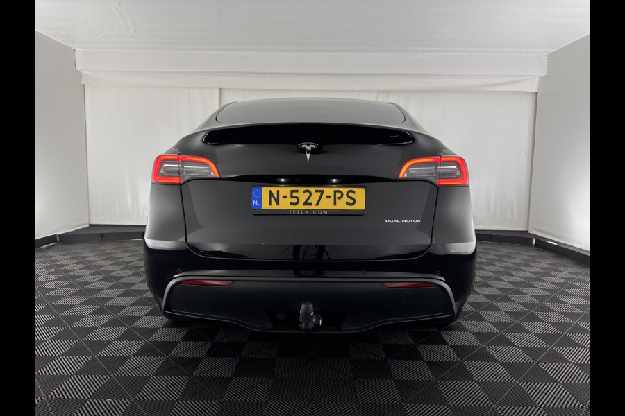 Tesla Model Y Long Range AWD 75 kWh [ 3-Fase ] {SOH-81%} (INCL-BTW) Aut. *PANO | AUTO-PILOT | LEATHER | NAVI-FULLMAP | MATRIX-LED | KEYLESS | CAMERA | DAB+ | HEATED-COMFORTSEATS | PRIVACY-GLASS | TOPVIEW | 20''ALU | TOWBAR*