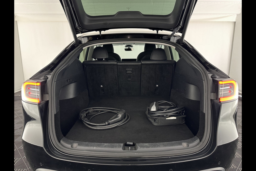 Tesla Model Y Long Range AWD 75 kWh [ 3-Fase ] {SOH-81%} (INCL-BTW) Aut. *PANO | AUTO-PILOT | LEATHER | NAVI-FULLMAP | MATRIX-LED | KEYLESS | CAMERA | DAB+ | HEATED-COMFORTSEATS | PRIVACY-GLASS | TOPVIEW | 20''ALU | TOWBAR*