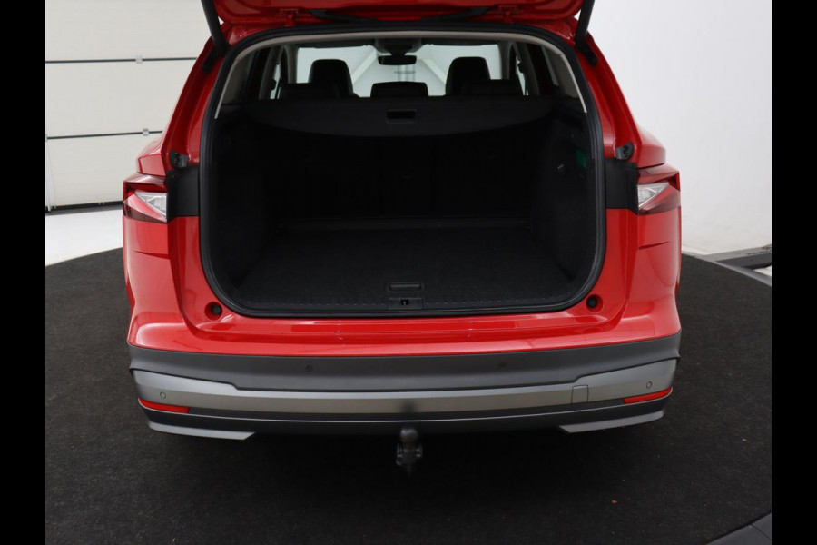 Škoda ENYAQ iV 80 | Leder | Stoelverwarming | Trekhaak | Adaptive cruise | Warmtepomp | Matrix LED | Carplay | 21'' | Achterbankverwarming | Navigatie | Sport Plus Pakket | Sfeerverlichting