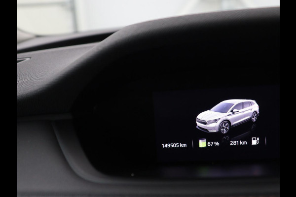 Škoda ENYAQ iV 80 | Leder | Stoelverwarming | Trekhaak | Adaptive cruise | Warmtepomp | Matrix LED | Carplay | 21'' | Achterbankverwarming | Navigatie | Sport Plus Pakket | Sfeerverlichting