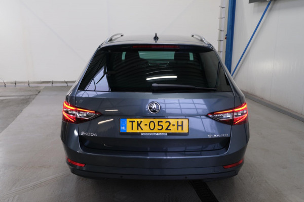 Škoda Superb Combi 1.4 TSI ACT Ambition Business - N.A.P. Airco, Cruise, Navi, Automaat, PDC