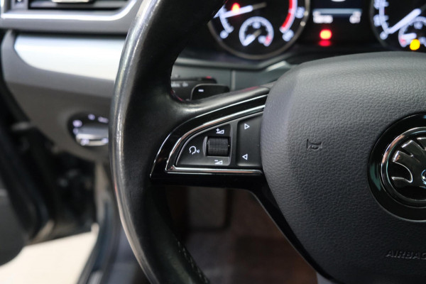 Škoda Superb Combi 1.4 TSI ACT Ambition Business - N.A.P. Airco, Cruise, Navi, Automaat, PDC