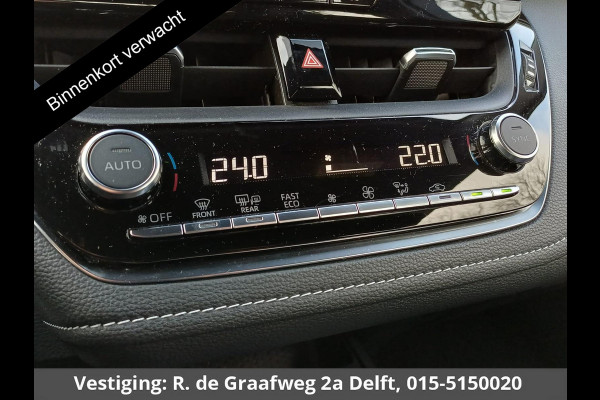 Toyota Corolla Hybrid 140 Active Bi-Tone Adaptieve Cruise control |  Stuur-& Stoelverwarming | Stuurverwarming | Navigatie