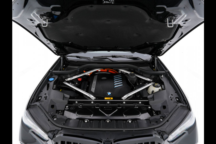 BMW X5 xDrive45e M-Sportpack High Executive (INCL-BTW) Aut. *PANO | LEATHER | HEAD-UP | LASER-LED | SOFTCLOSE | ADAPTIVE-CRUISE | HIFI-SOUND | BLINDSPOT | MEMORY-PACK | TOPVIEW | DIGI-COCKPIT | NAVI-FULLMAP | PRIVACY-GLASS | ...