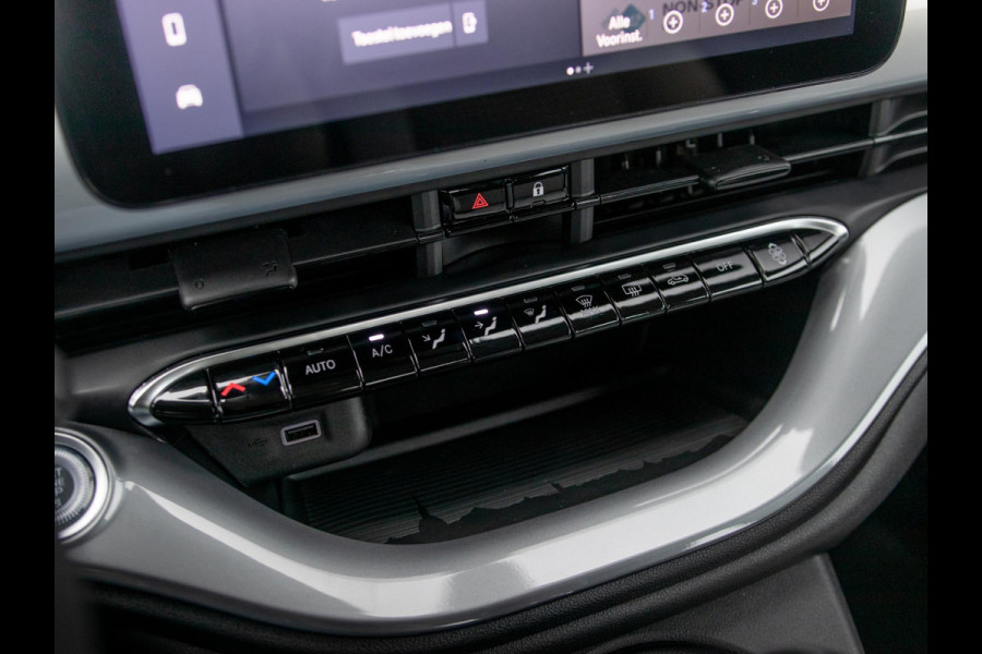 Fiat 500 Hybrid Torino Launch Edition | Private Lease € 387,- | New | Clima | Carplay | PDC | Priv Glass | Celestial Blue