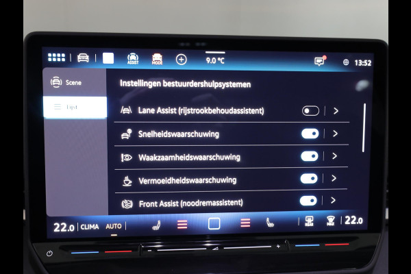 Volkswagen T-Roc Style First Edition 1.5 eTSI 85 kW / 116 PK SUV 7 | Assistance Pakket | Trekhaak | Elek. achterklep |  Velgen 'Vancouver', 19 inch lichtmetaal | Zwart dak