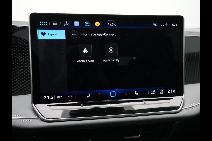 Volkswagen Passat Variant 1.5 eTSI 150pk DSG Business Trekhaak Navigatie Camera Massage Android/Carplay