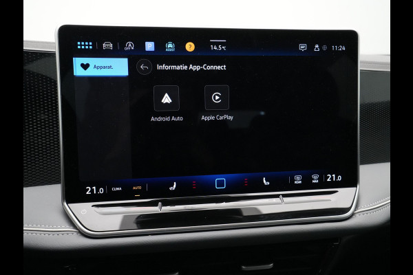 Volkswagen Passat Variant 1.5 eTSI 150pk DSG Business Trekhaak Navigatie Camera Massage Android/Carplay