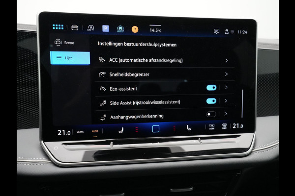 Volkswagen Passat Variant 1.5 eTSI 150pk DSG Business Trekhaak Navigatie Camera Massage Android/Carplay