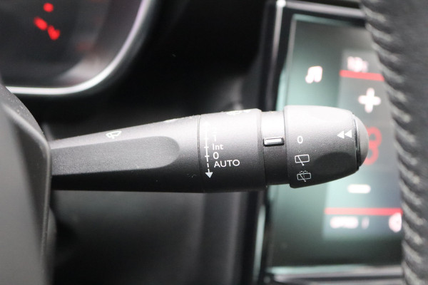 Citroën C3 Aircross 1.2 PureT. 110PK Automaat Shine Navigatie/Camera/Parkeerhulp/Keyfree