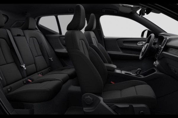 Volvo EX40 252PK Single Motor Extended Range 82 kWh Business Edition / Donker getint glas / Camera achter / Climate pack