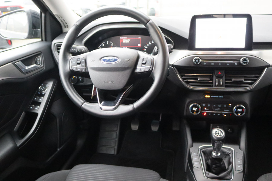 Ford FOCUS Wagon 125PK EcoB. Titanium Trekhaak/Navigatie/Camera/Keyfree/Winter-pack