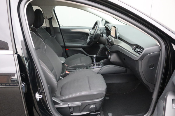 Ford FOCUS Wagon 125PK EcoB. Titanium Trekhaak/Navigatie/Camera/Keyfree/Winter-pack