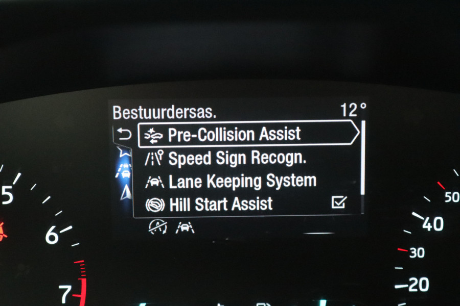 Ford FOCUS Wagon 125PK EcoB. Titanium Trekhaak/Navigatie/Camera/Keyfree/Winter-pack