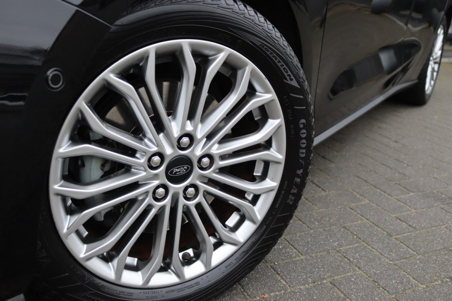 Ford FOCUS Wagon 125PK EcoB. Titanium Trekhaak/Navigatie/Camera/Keyfree/Winter-pack