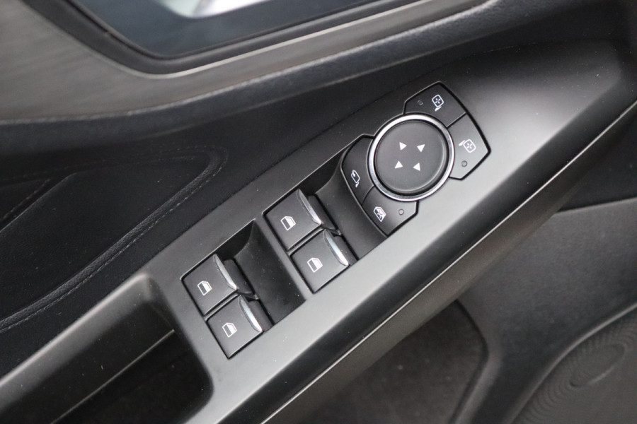 Ford FOCUS Wagon 125PK EcoB. Titanium Trekhaak/Navigatie/Camera/Keyfree/Winter-pack