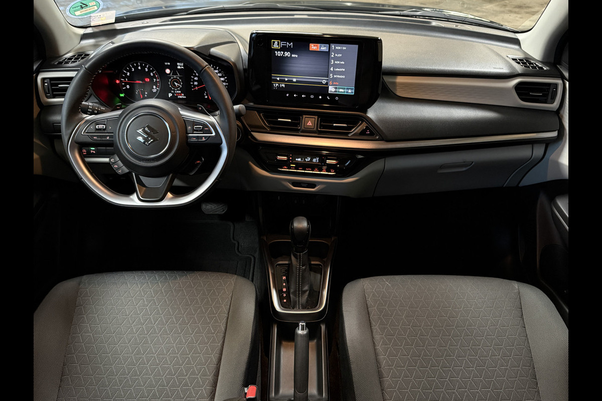 Suzuki Swift 1.2 Style AUT Smart Hybrid | VERKOCHT! Navi | ACC | Dode hoek | Carplay | 16" | Stoelverwarming | Camera | 100 % Suzuki Dealer onderhouden!