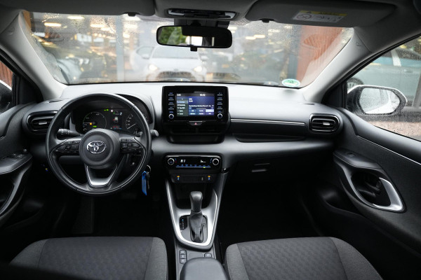 Toyota Yaris 1.5 Hybrid Comfort Navi camera, stoelverwarming assistent